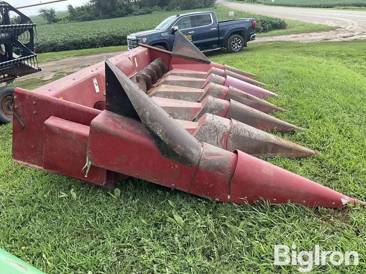 case-ih-1063-image-4