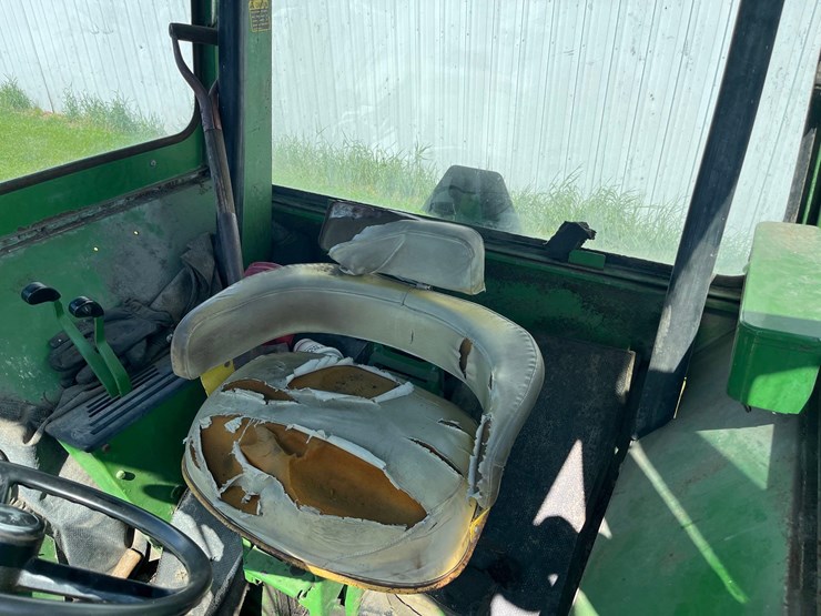 john-deere-6030-image-51