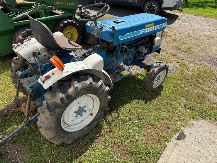 ford-1210-image-6