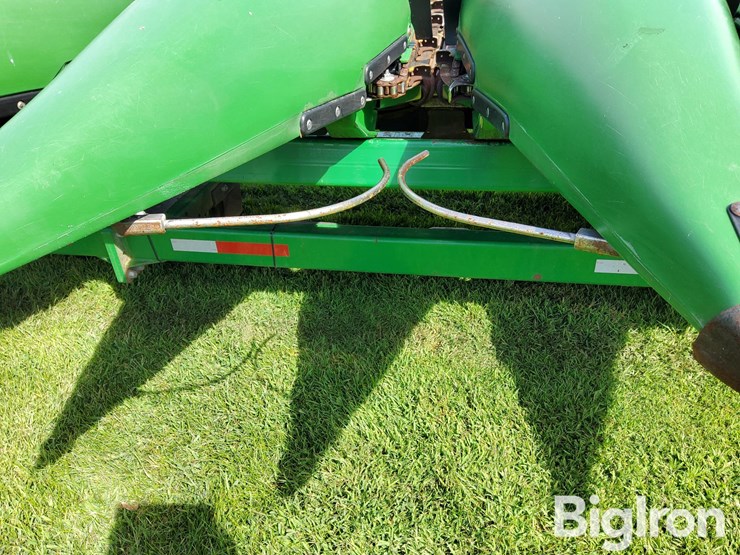 2021-john-deere-c12f-image-14