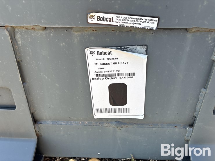 bobcat-68”-heavy-duty-skid-steer-bucket-image-15