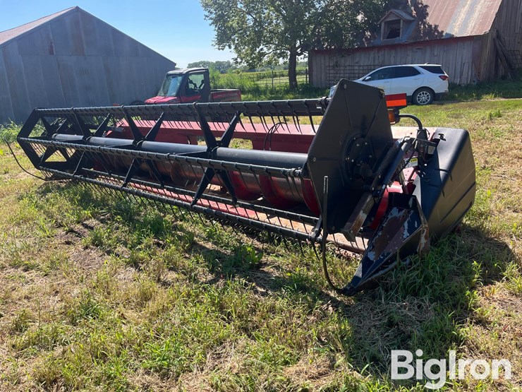 2001-case-ih-1020-image-1