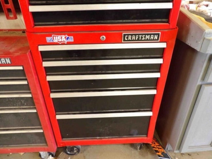 2-piece-craftsman-rolling-tool-chest-image-3