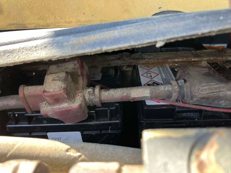 2000-caterpillar-ch55-image-41