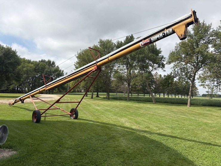 koyker-super-75b-grain-auger,-7.5”x51’,-15”-tires,-540-pto-image-8