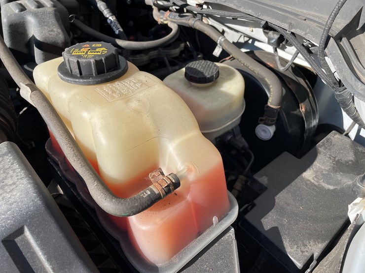 2016-ford-f250-xl-image-40
