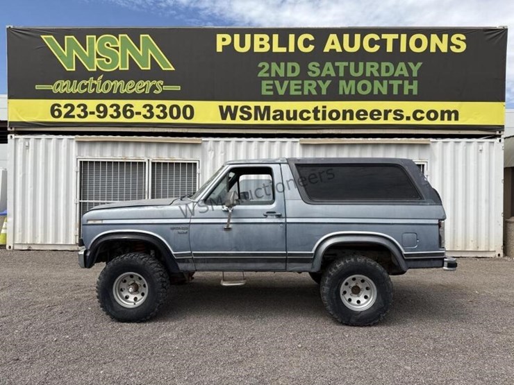 1984-ford-bronco-image-1