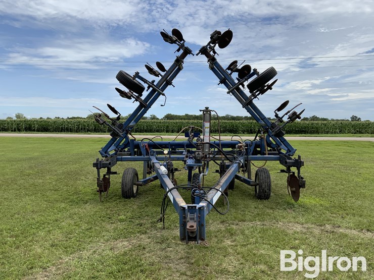 blu-jet-landwalker-image-2