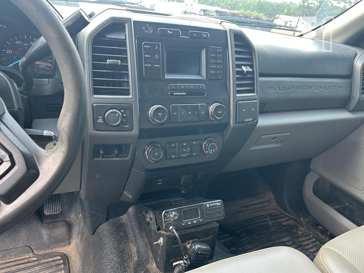 2019-ford-f250-image-14