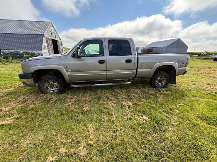 2003-chevrolet-2500-image-7