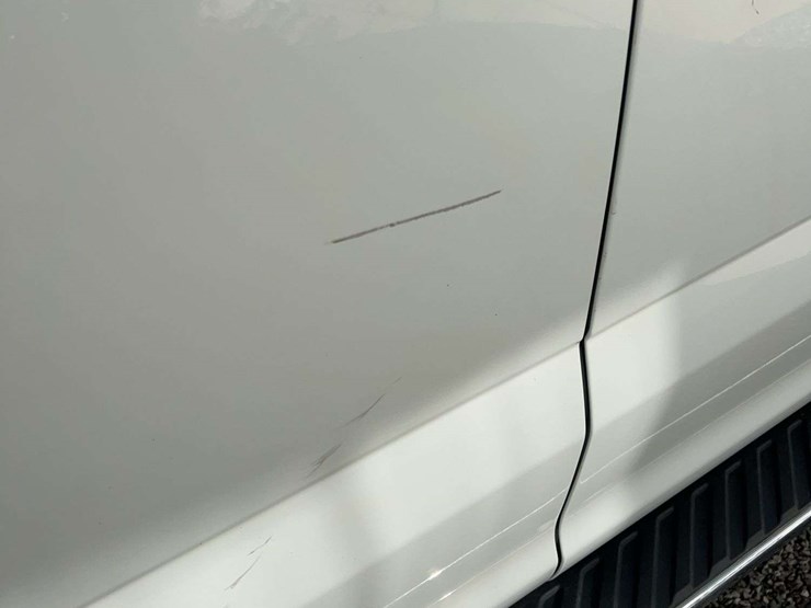 2017-ford-f150-image-19