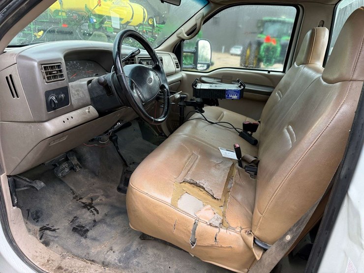 2000-ford-2000-image-32