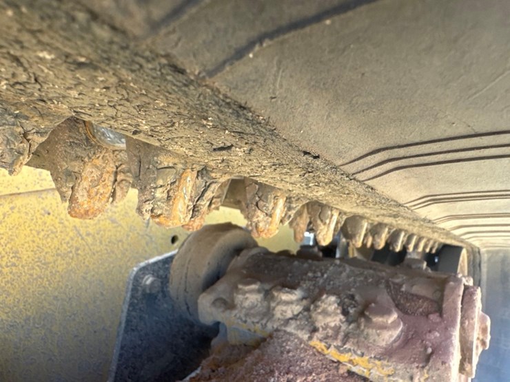 2018-caterpillar-299d2-image-15