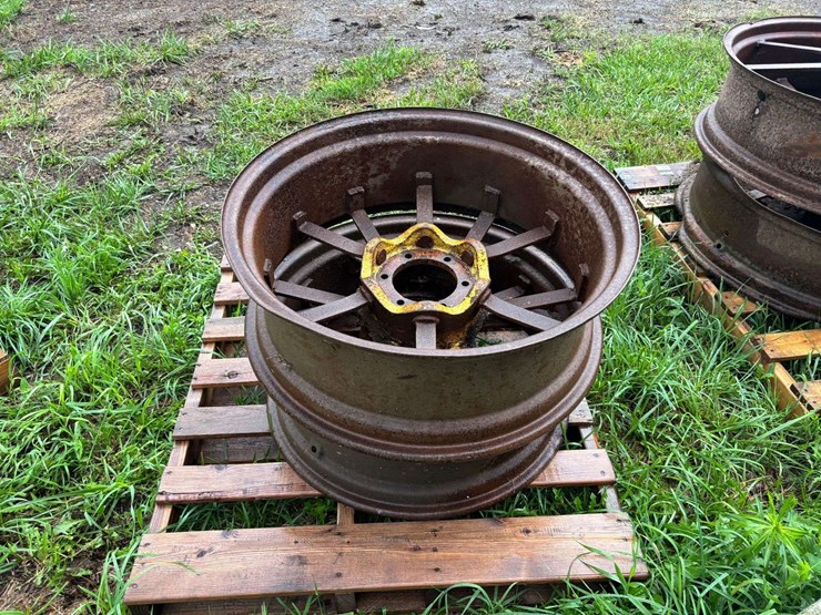 (2)-john-deere-gp-cutoff-wheels-image-3