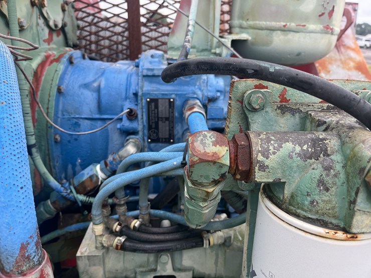 #201-•-smatco-44-double-drum-winch-image-12