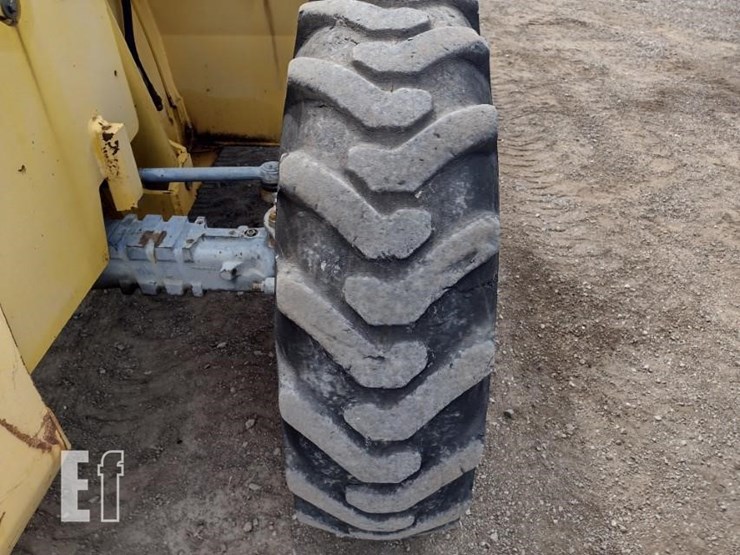 1999-new-holland-lm840-image-22