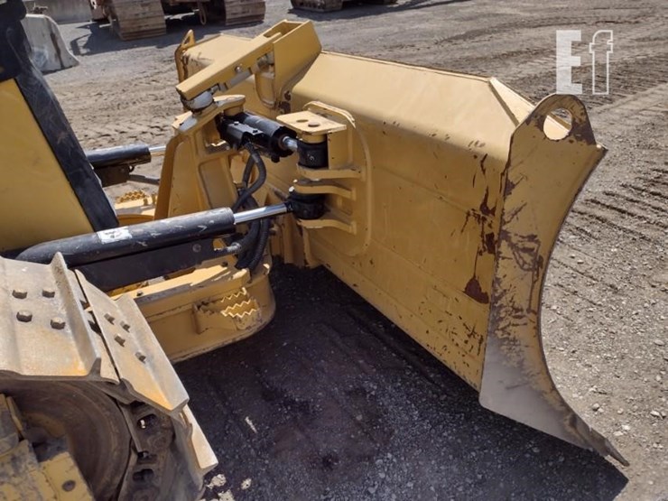 2021-caterpillar-d3-image-19