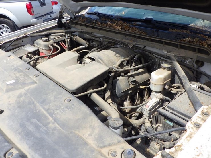 2016-chevrolet-1500-image-11