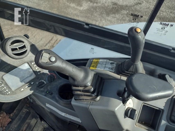 2023-bobcat-e60-image-9