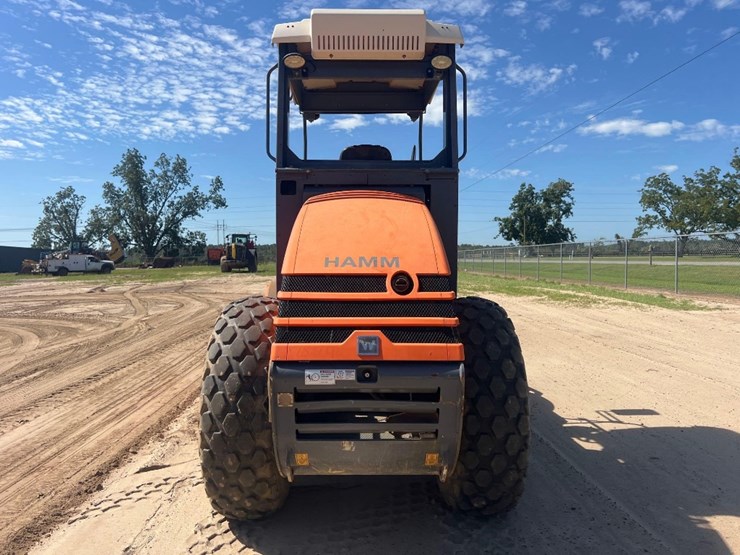 2018-hamm-h7-smooth-drum-roller-image-3