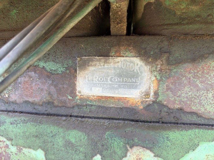 nichols-shepard-lauson-16-32-image-18
