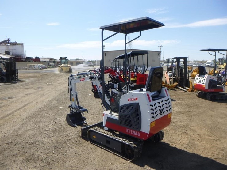bttl-et12m-6-hydraulic-excavator-image-4