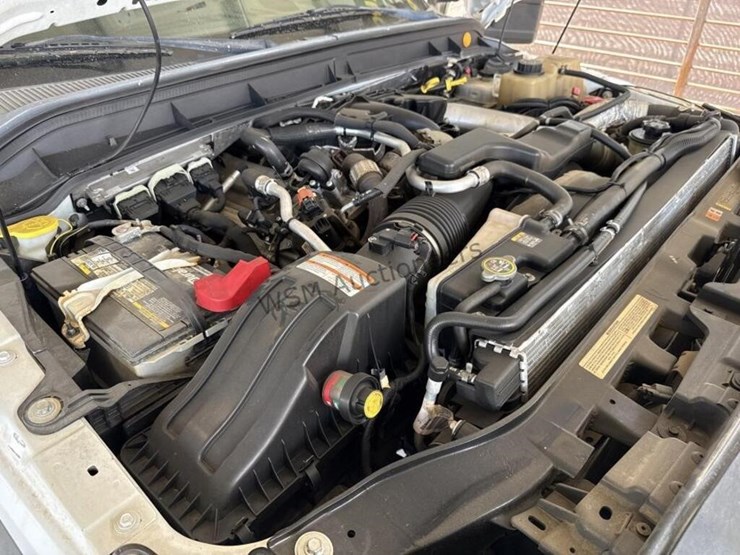 2012-ford-f550-image-14