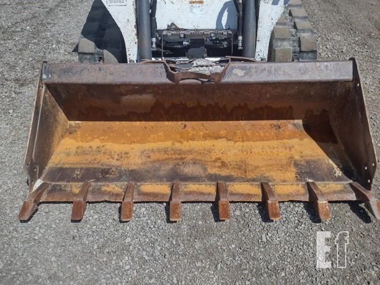 2020-bobcat-t590-image-17