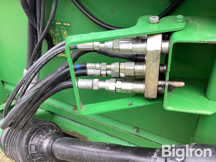 john-deere-630f-image-10