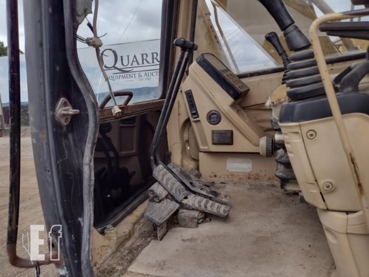 caterpillar-312-image-14