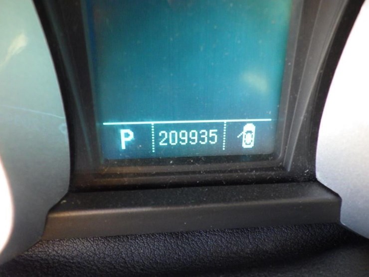 2011-chevrolet-equinox-image-14