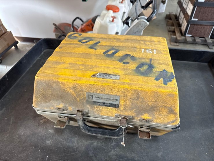 berger-504-transit-survey-equipment-image-1