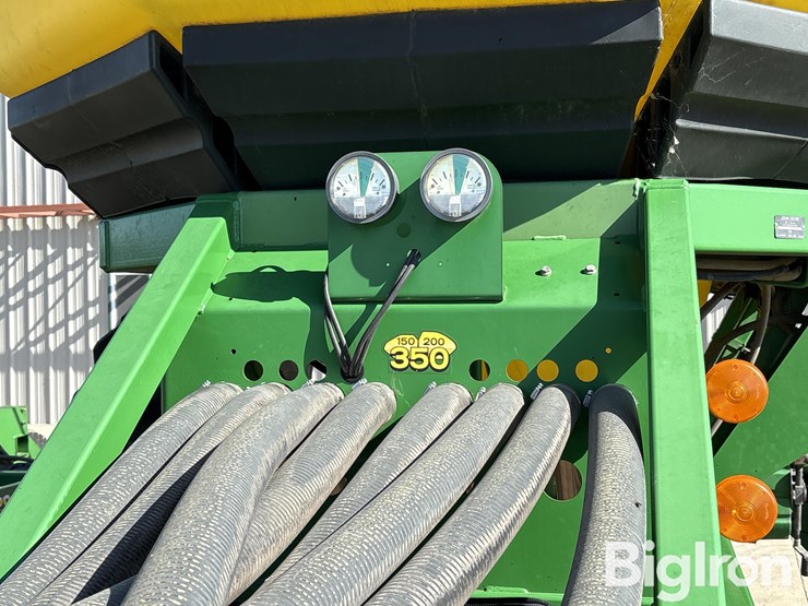 2009-john-deere-1910-image-14
