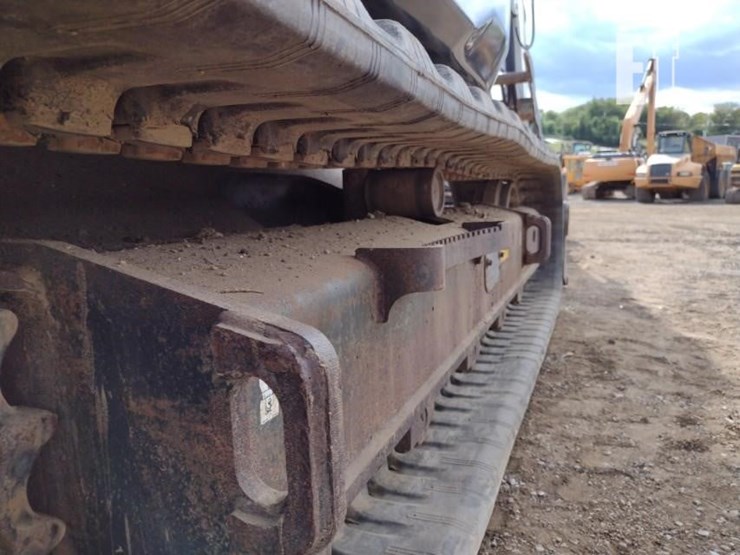2018-bobcat-e85-image-38