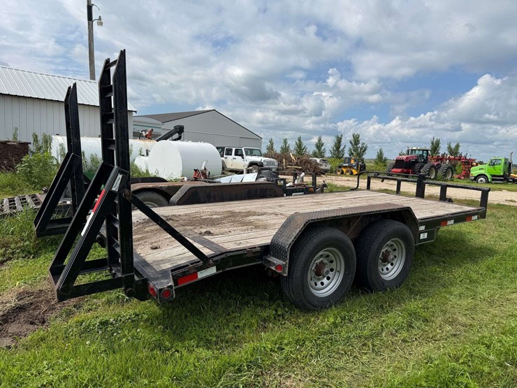 lamar-14’-tandem-axle-trailer,-2’-beavertail,-83”-wide,-5’x16”-steel-ramps,-8-bolt-hubs,-2-5/16”-bal-image-4