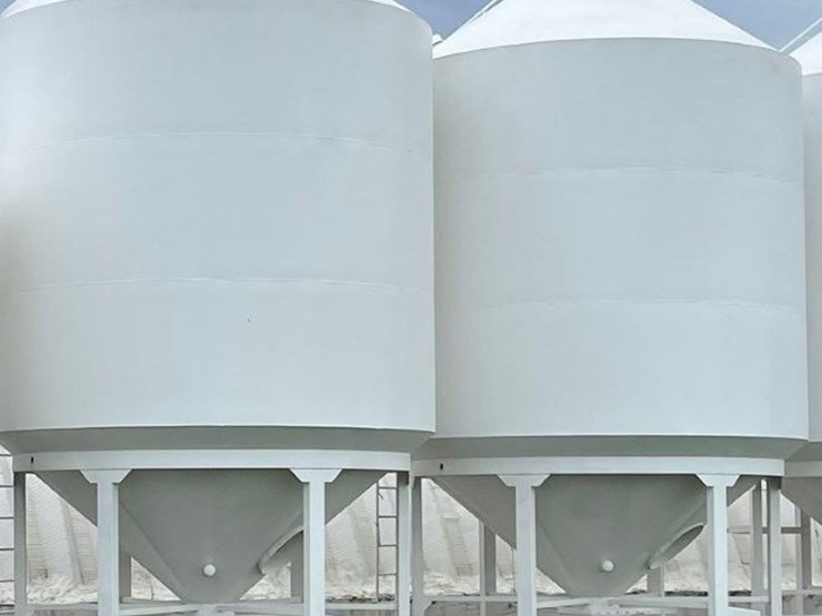2-meridian-bulk-seed-bins-(jn2692-&-jn2693)-image-5