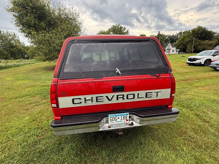 1993-chevrolet-silverado-image-13