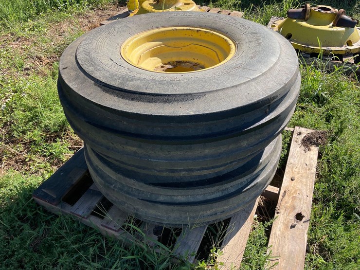 2-harvest-king-11.00-16-tires-image-1