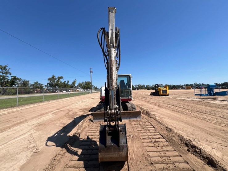 2017-takeuchi-tb290-image-7