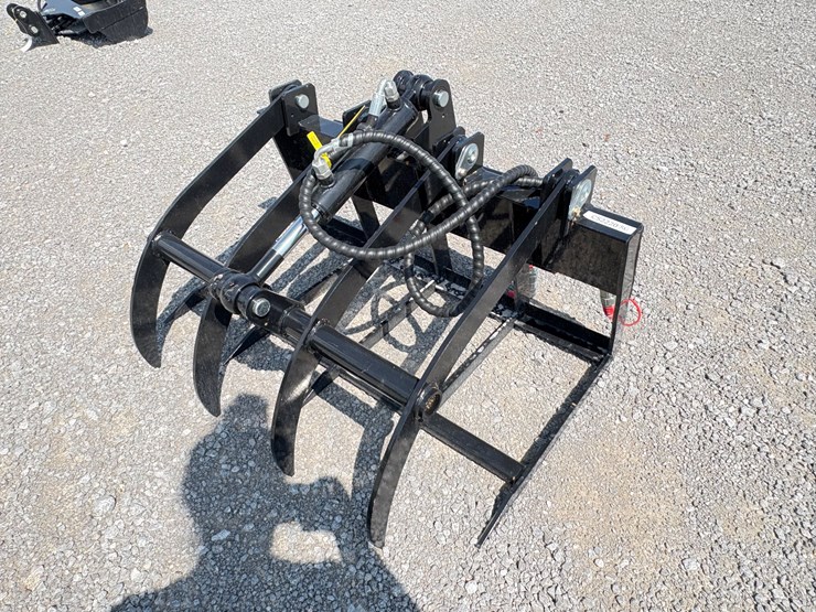 #28494-•-root-grapple-image-1