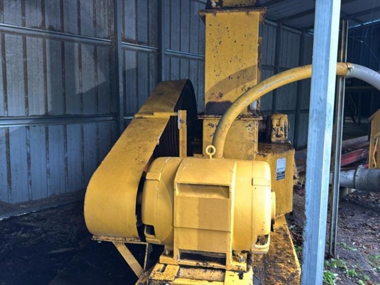 #124-•-fulghum-60-6k-hfvd-chipper-image-2