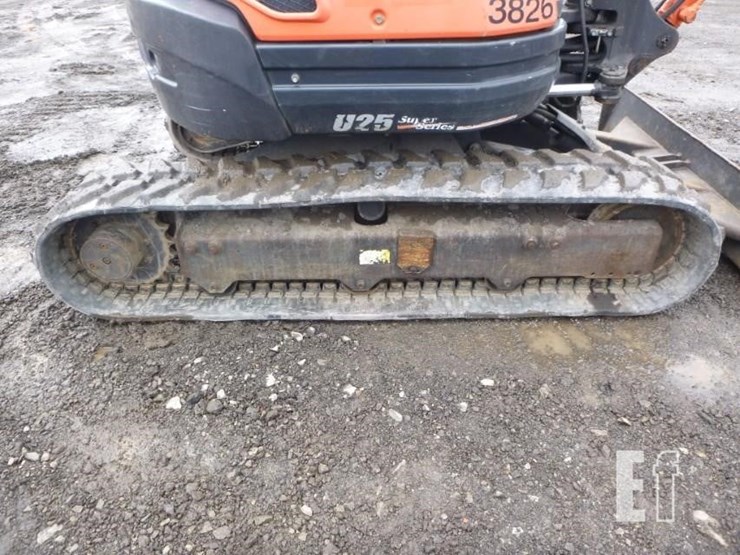 2016-kubota-u25-image-39