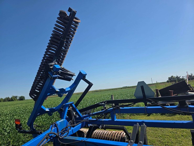 new-holland-sg110-image-8