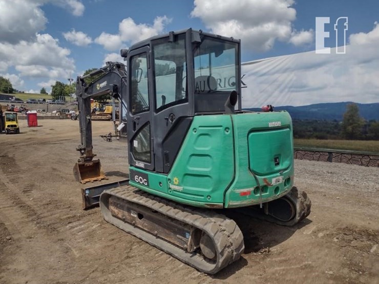 2017-deere-60g-image-49