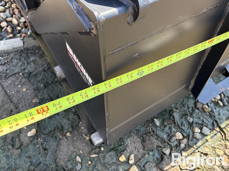 erskine-76"-skid-steer-sweeper-bucket-image-20