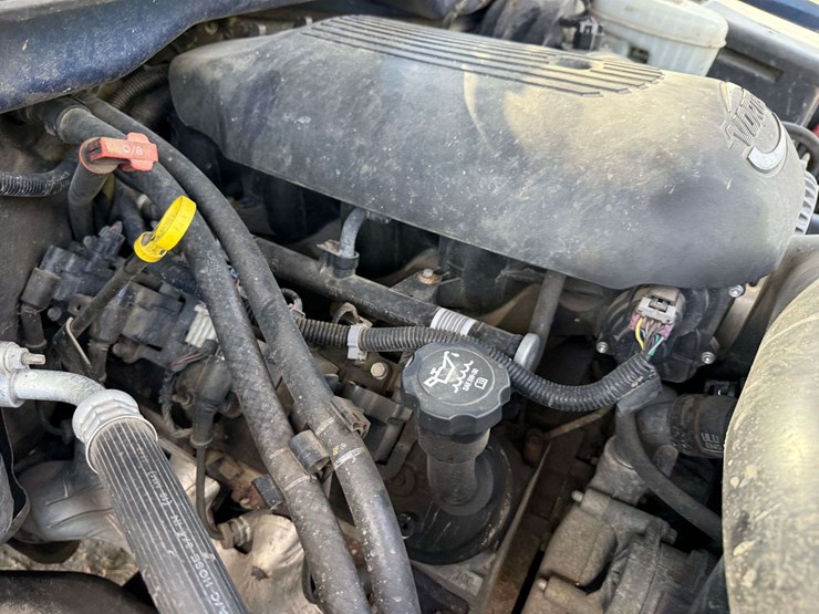 2003-chevrolet-1500-image-46