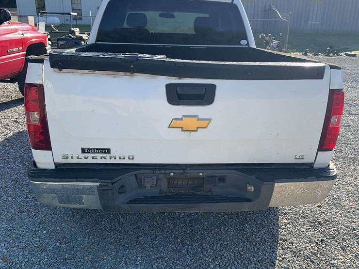 2012-chevrolet-silverado-1500-image-3