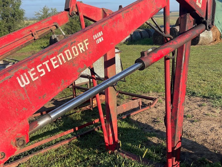 westendorf-loader-frame-image-3