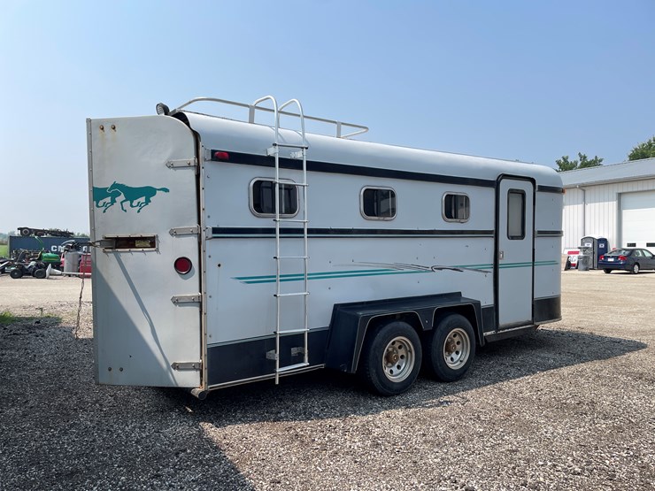 #6304-•-1991-triggs-bumper-pull-3-horse-trailer,-(sells-with-paperwork-to-obtain-title-from-dmv)-image-5