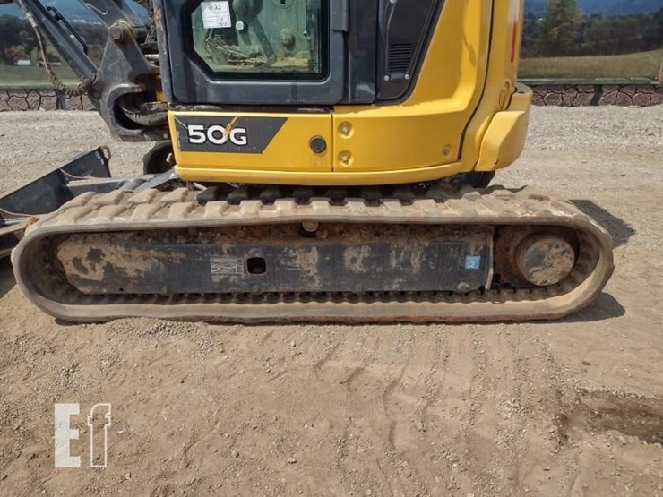 2022-deere-50g-image-28